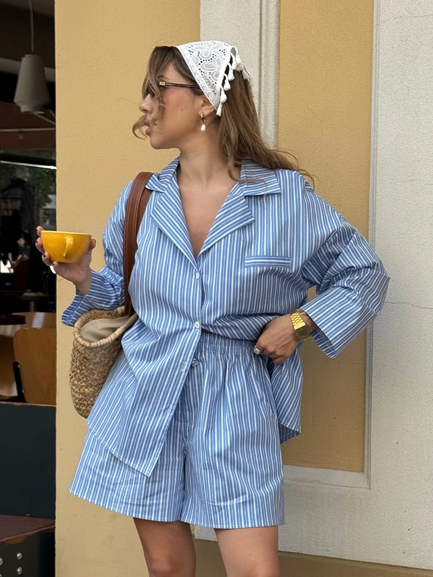 

Marthaqiqi Striped Ladies Pajamas Suit Sexy Turn-Down Collar Sleepwear Long Sleeve Nightgowns Shorts Casual Female Nightwear Set