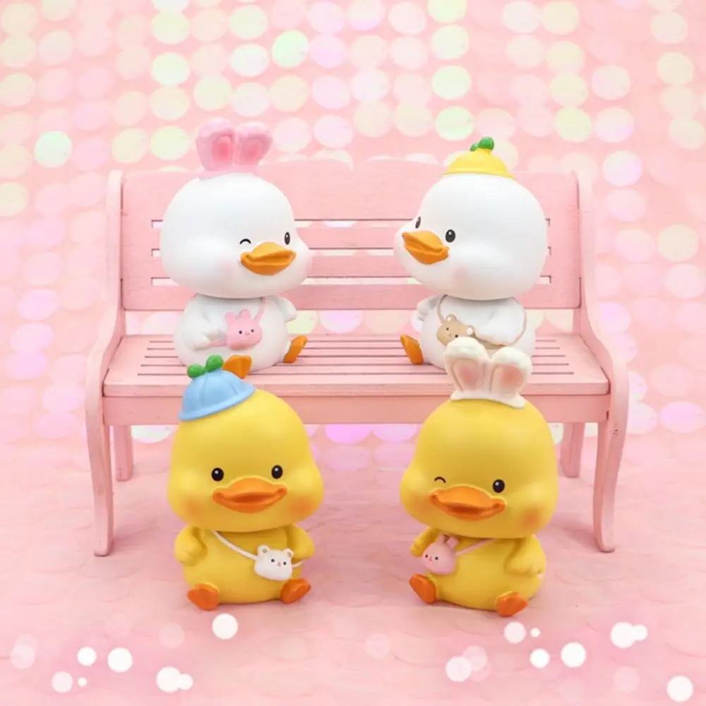 Kawaii Kawaii Cartoon Duck Ornament Mini Durable Shake Resin Duck Figurine Exquisite Modern lucky Duckling Doll Toy Bedroom