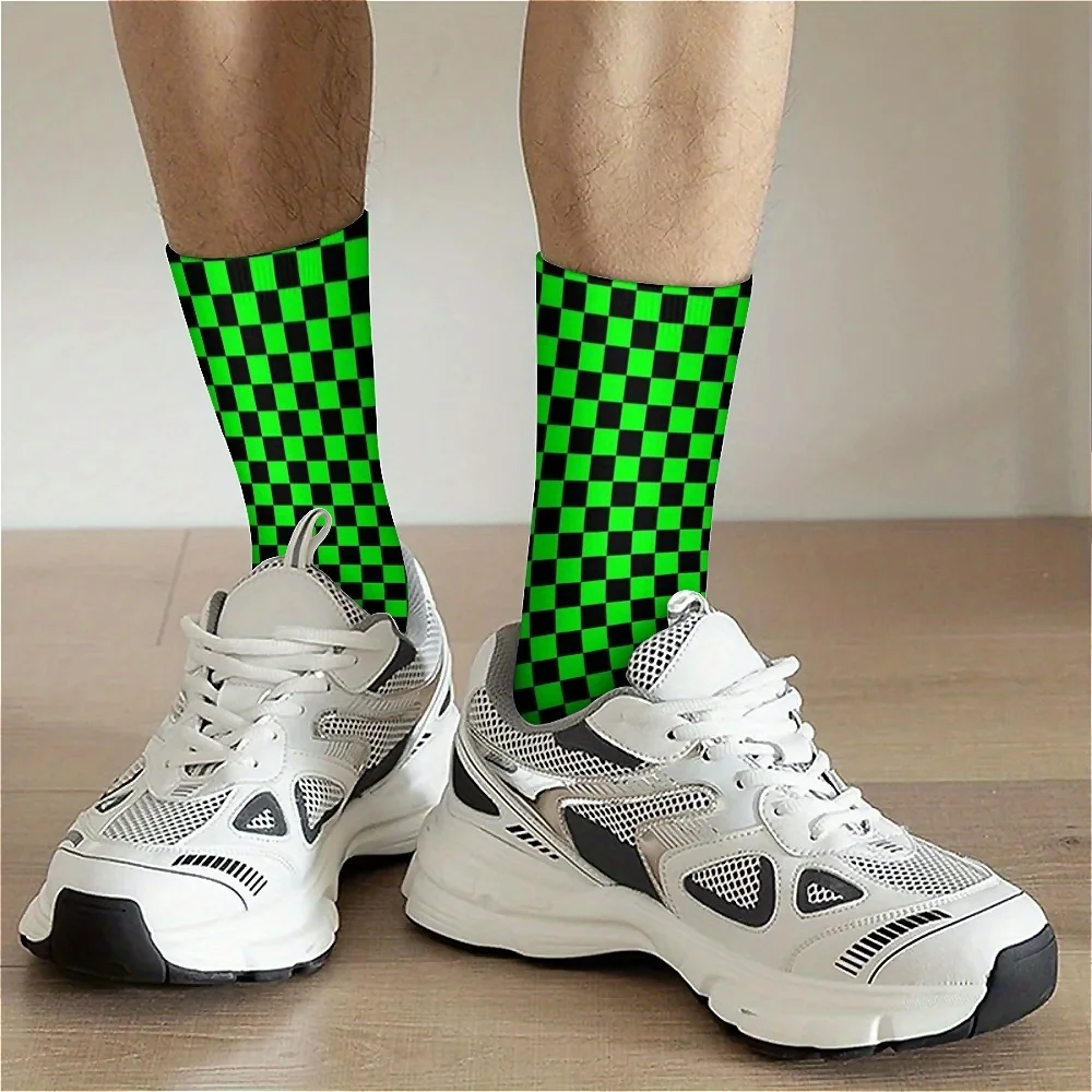 1 Pair Unisex Crew Socks, Harajuku Seamless Print, Fun Novelty Checkered Pattern, Polyester 95% Spandex 5%, Hand Wash
