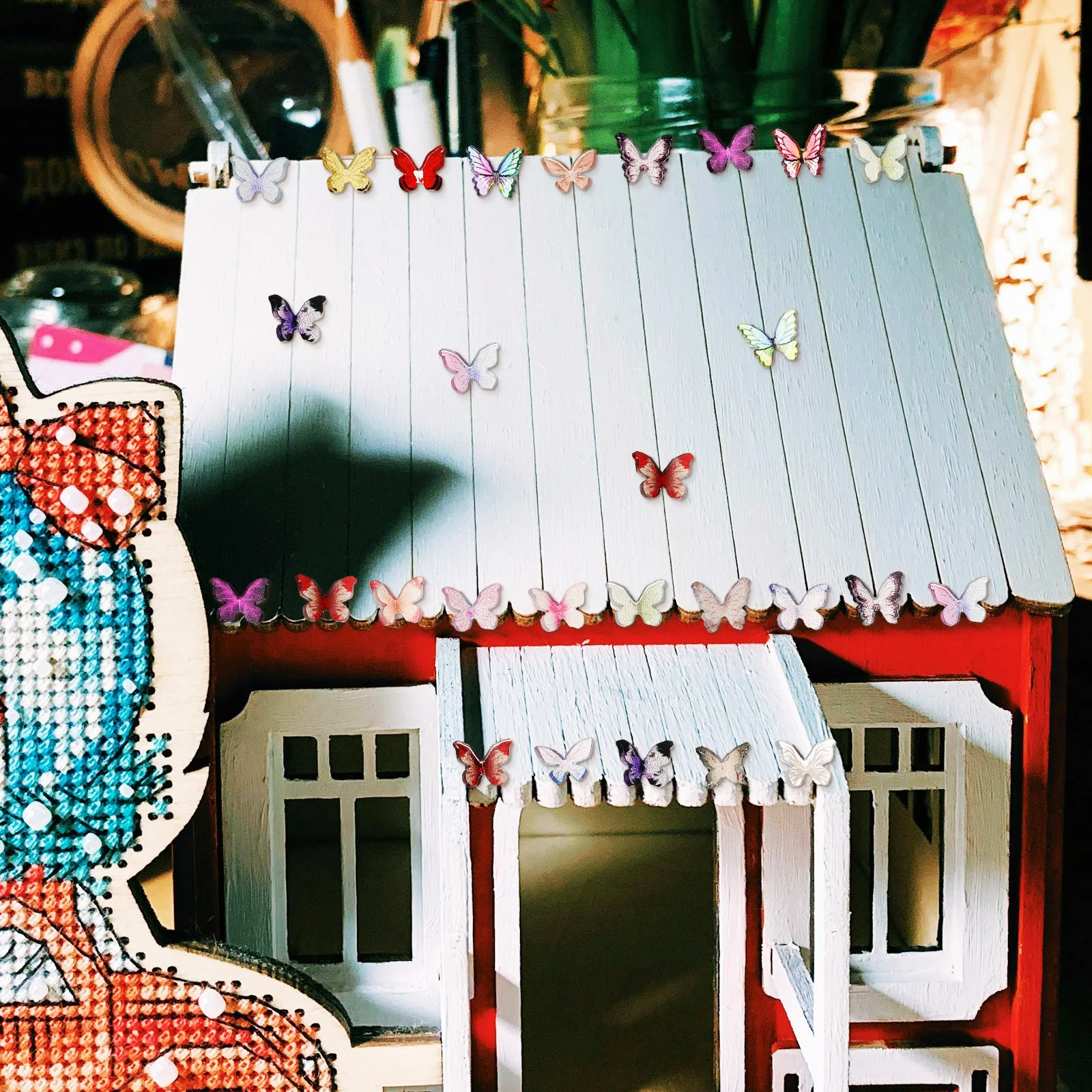 

50Pcs Mini Resin Butterflies Small Craft Charms for Cake Nail Art Decoration Miniature Resin Figures Butterfly Flower Decor