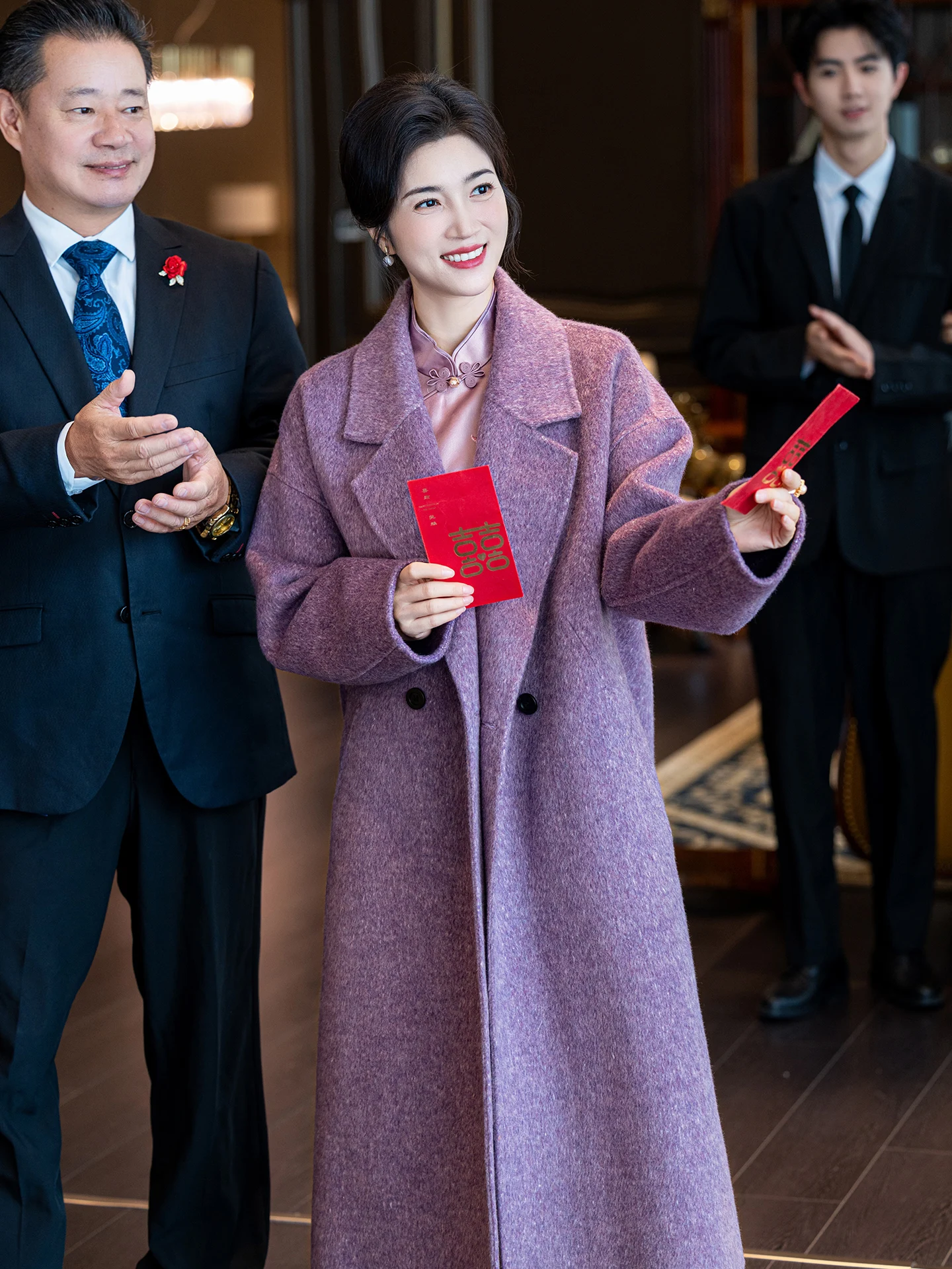 

Элегантное шерстяное пальто для свадебного банкета, высококачественная кашемировая верхняя одежда, стильный дизайн для мамы на свадьбу