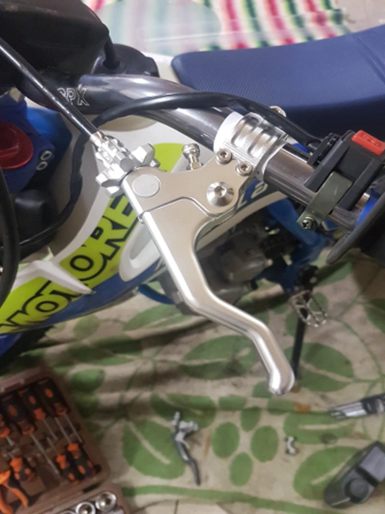 CNC Stunt Clutch Lever For Kawasaki KX KLX 65 80 85 125 250 250F 450F 450R KLX125 KLX250 D-TRACKER Z300 Z400 Z650 Z750 Z800 Z900 view 2