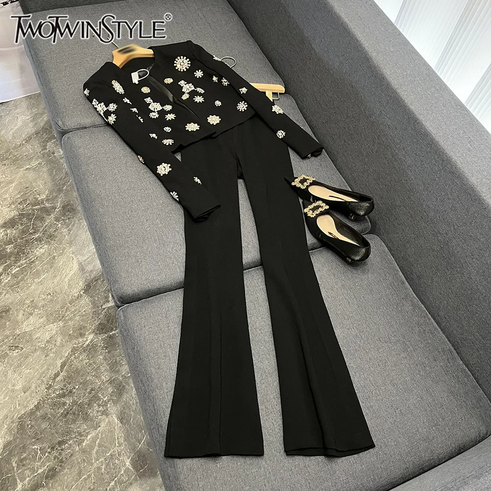 TWOTWINSTYLE, conjuntos de dos piezas elegantes y lisos para mujer, Top de manga larga con cuello redondo, pantalones de cintura alta, conjunto elegante para mujer YSE109126