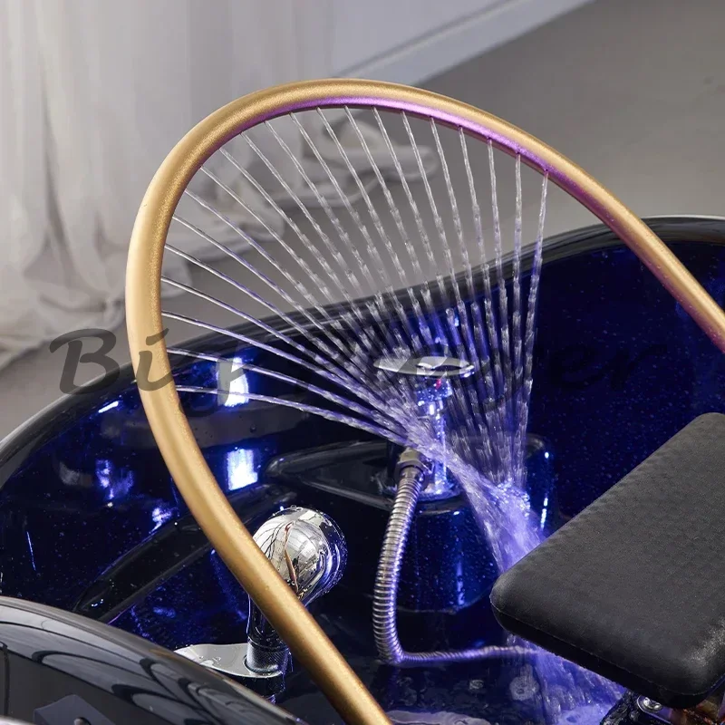 طاولة صالون غسيل الشعر الكهربائية 2025، سرير شامبو مريح متعدد الأغراض، محطة تصفيف ذكية متعددة الأغراض