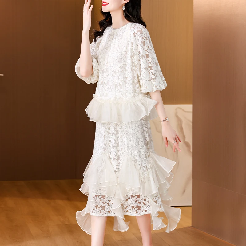 Spring 2024 New Women's White Lace Dress in Large, Loose, Tight, Over Knee Skirt, Elegant and Fashionable, Versatile Dress