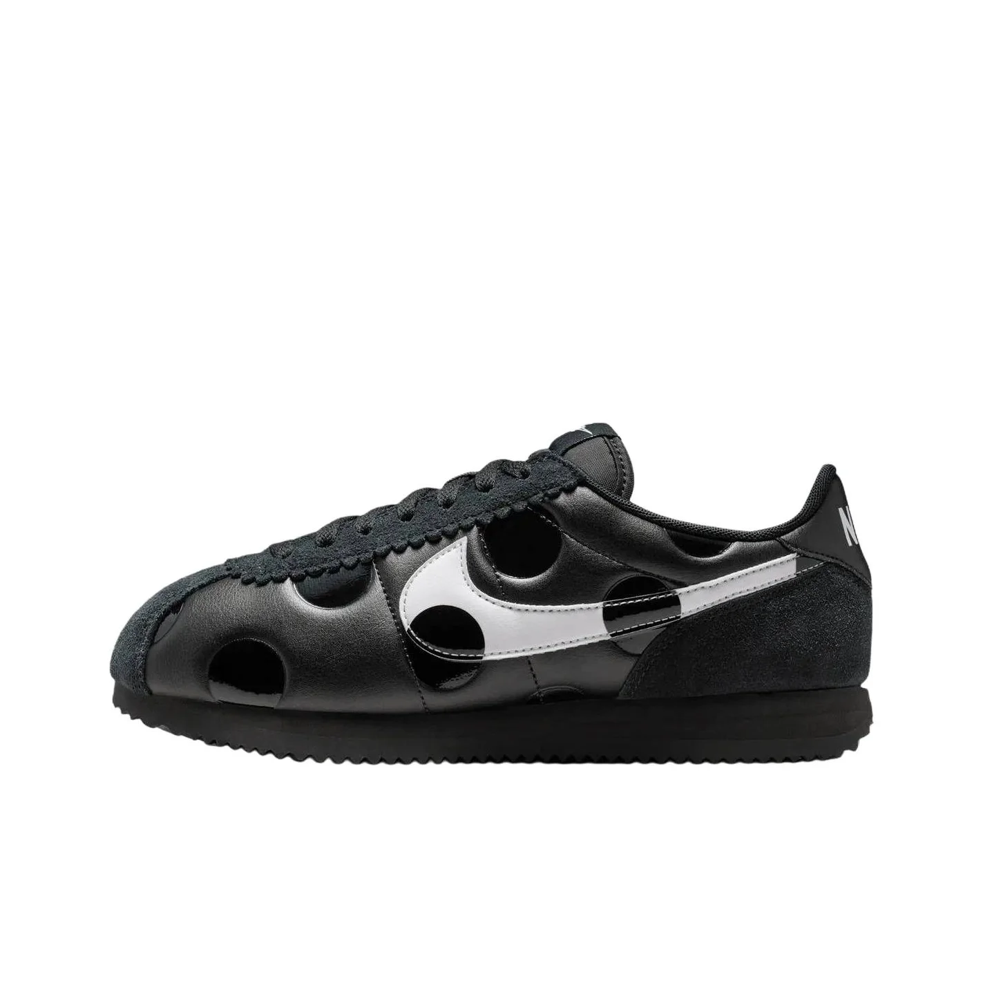 Tênis Casuais Nike Cortez Femininos Preto e Branco