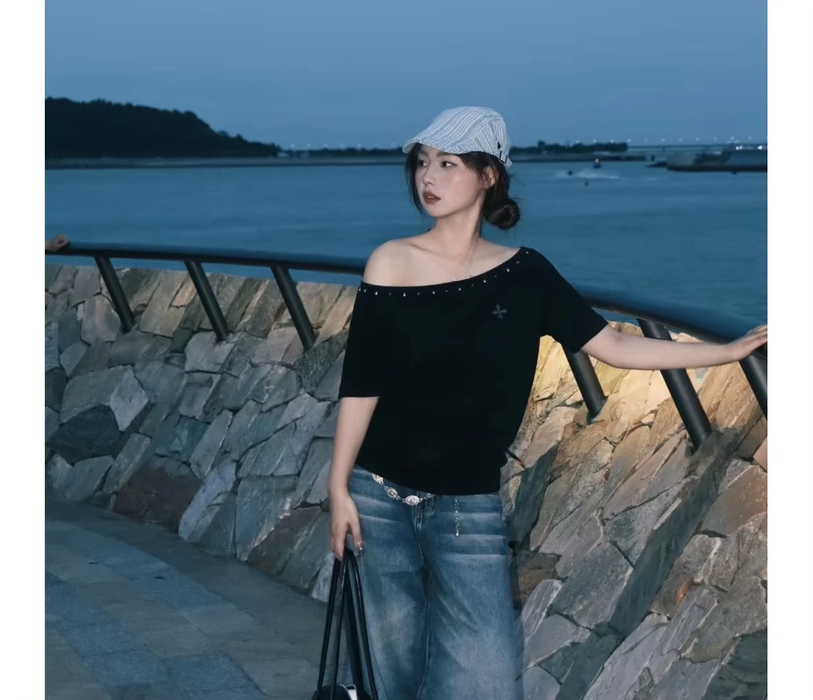 

Новая женская футболка в стиле панк-винтаж, однотонная, облегающая, с открытыми плечами, модная, с коротким рукавом, летний топ Y2K