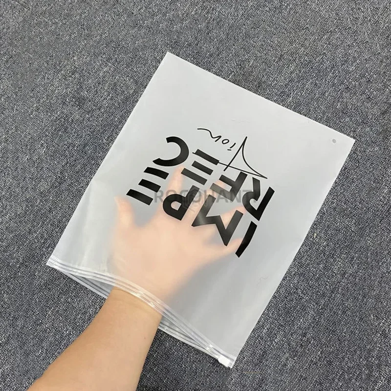 100PCS Custom Matte Zip-lock Plastic Bags Frosted Zip Lock Bag With Printed Logo & Design for Apparel Clothing Gift Packaging