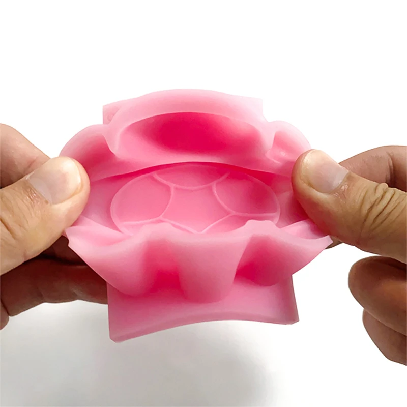 Cartoon internet celebrity tortoise butting decorative ornaments handmade DIY folding happy decompression silicone mold