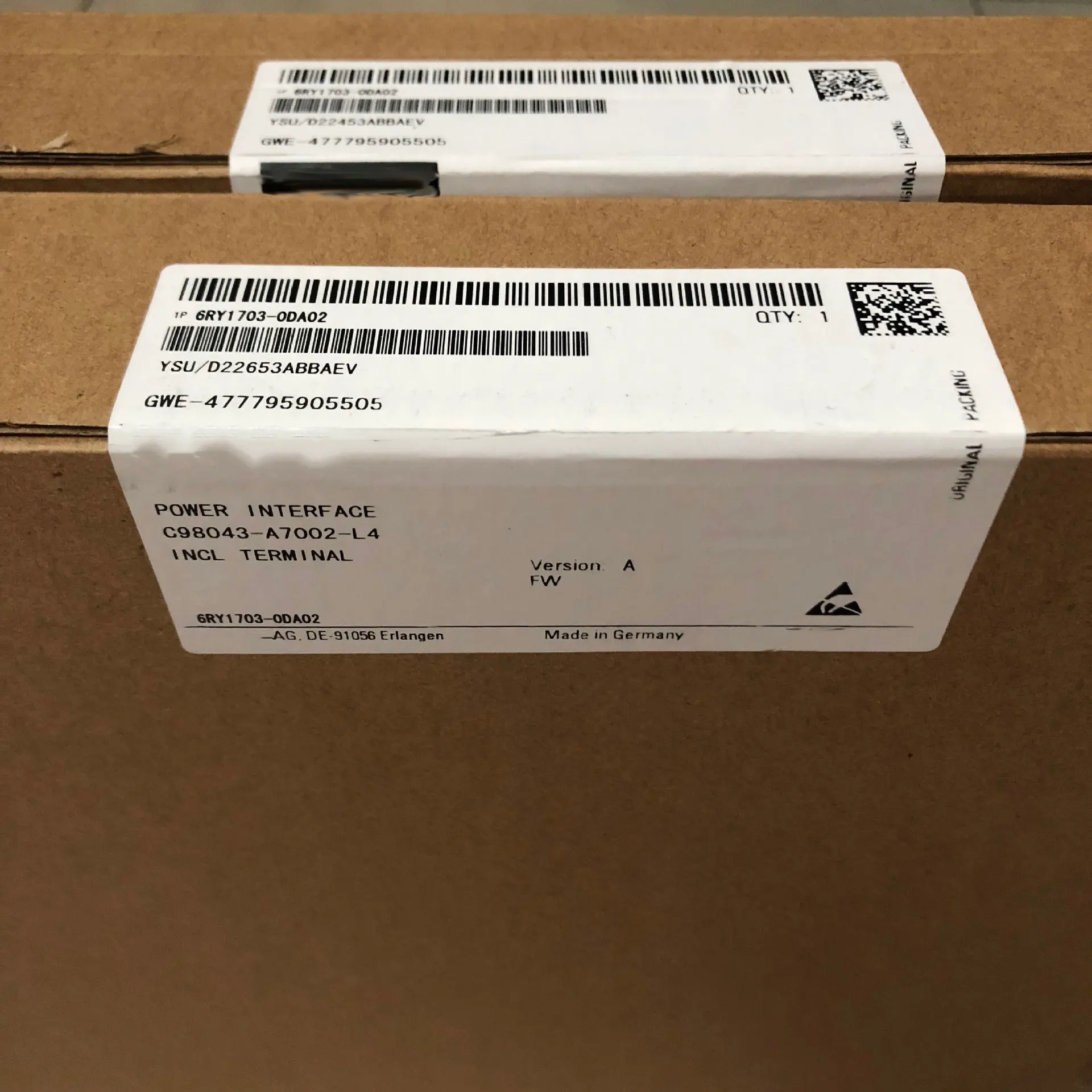 Brand New C98043-A7601-L5   Warranty One-year