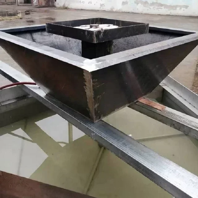 

# Для пожарных и водных мисок для бассейна, водопада, пожарной ямы с галькой