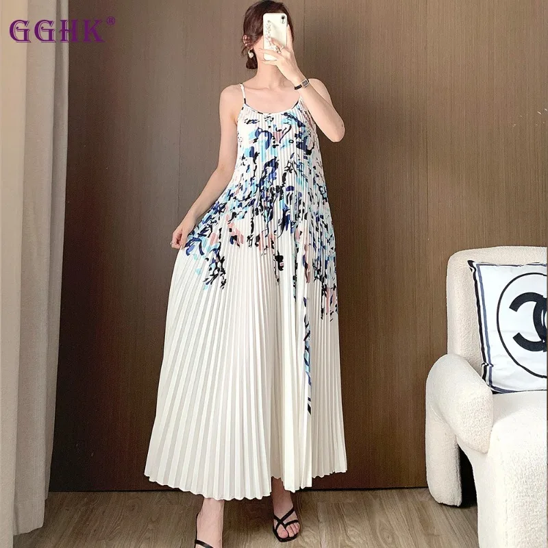 GGHK Pleated Women Halter Dress 2025 Summer New Printing Design Loose Big Yards in Europe and The United States Fashion Dresses