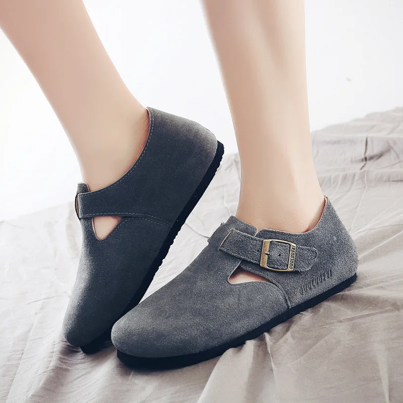 Big Size Shoes Woman Round Toe Black Flats White Sneakers Female Footwear Soft Low Heels Slip-on Large Size Summer Dress Slip