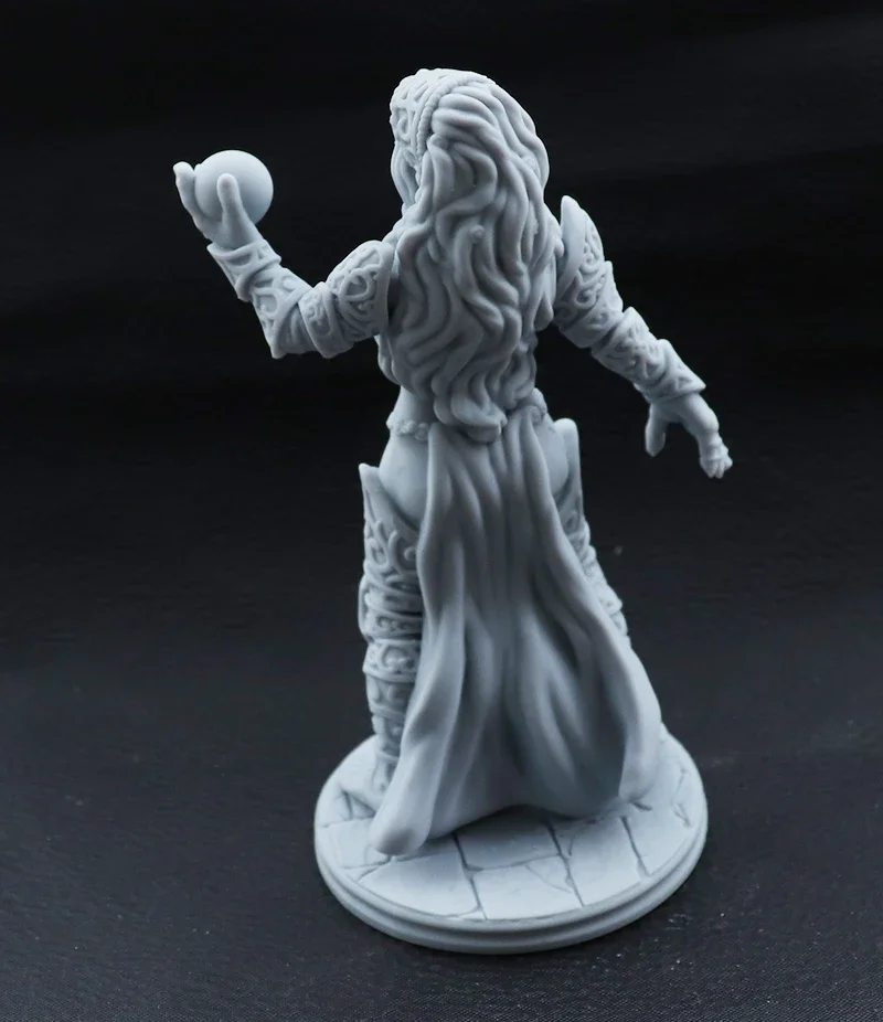 1/24 75mm 1/18 100mm Resin Model  Female Master Figurine Unpainted No Color RW-697