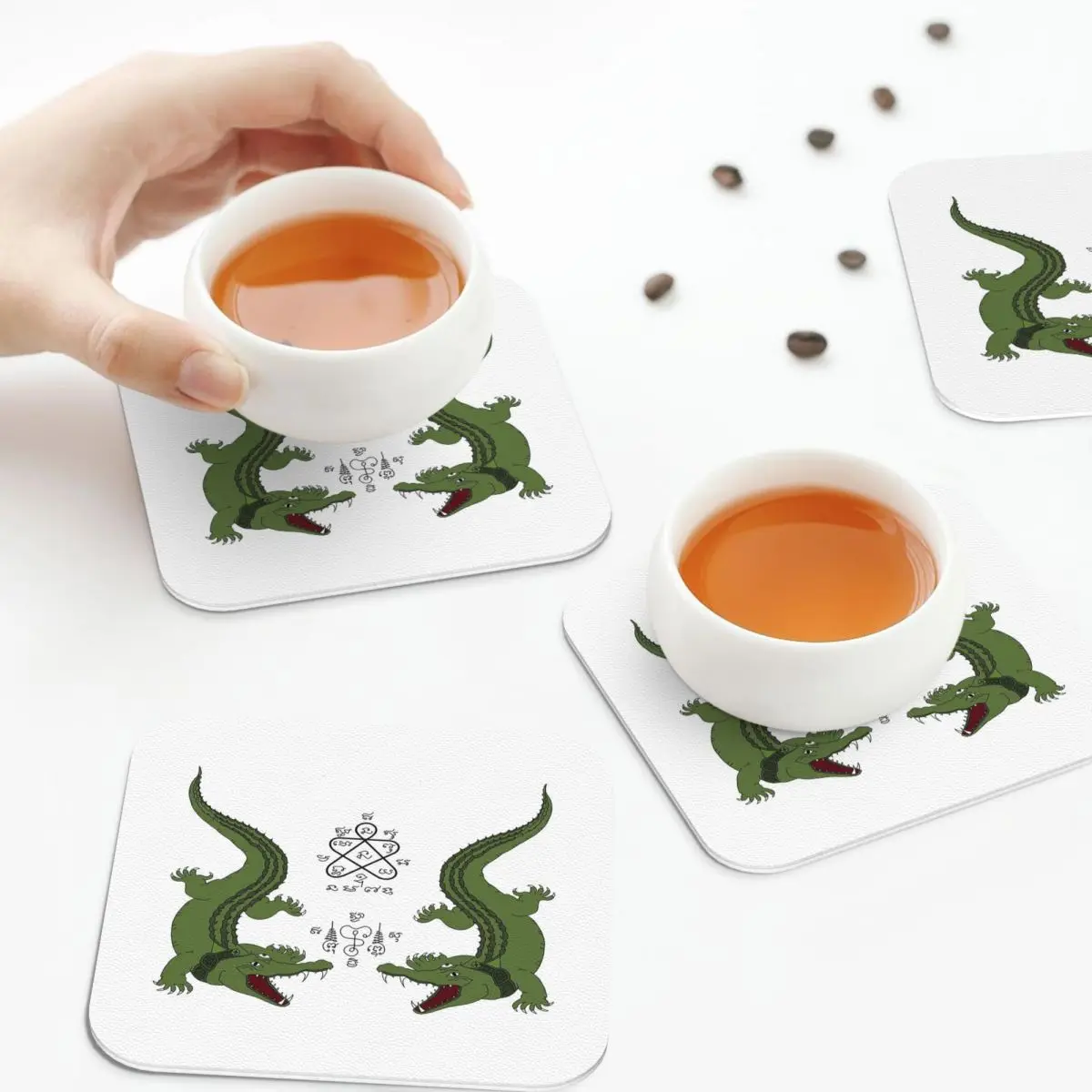 

Подставки THAI CROCODILE-sak Yant, кожаные салфетки, нескользящие изоляционные кофейные коврики для дома, кухни, обеденные подушечки, набор из 4 шт.