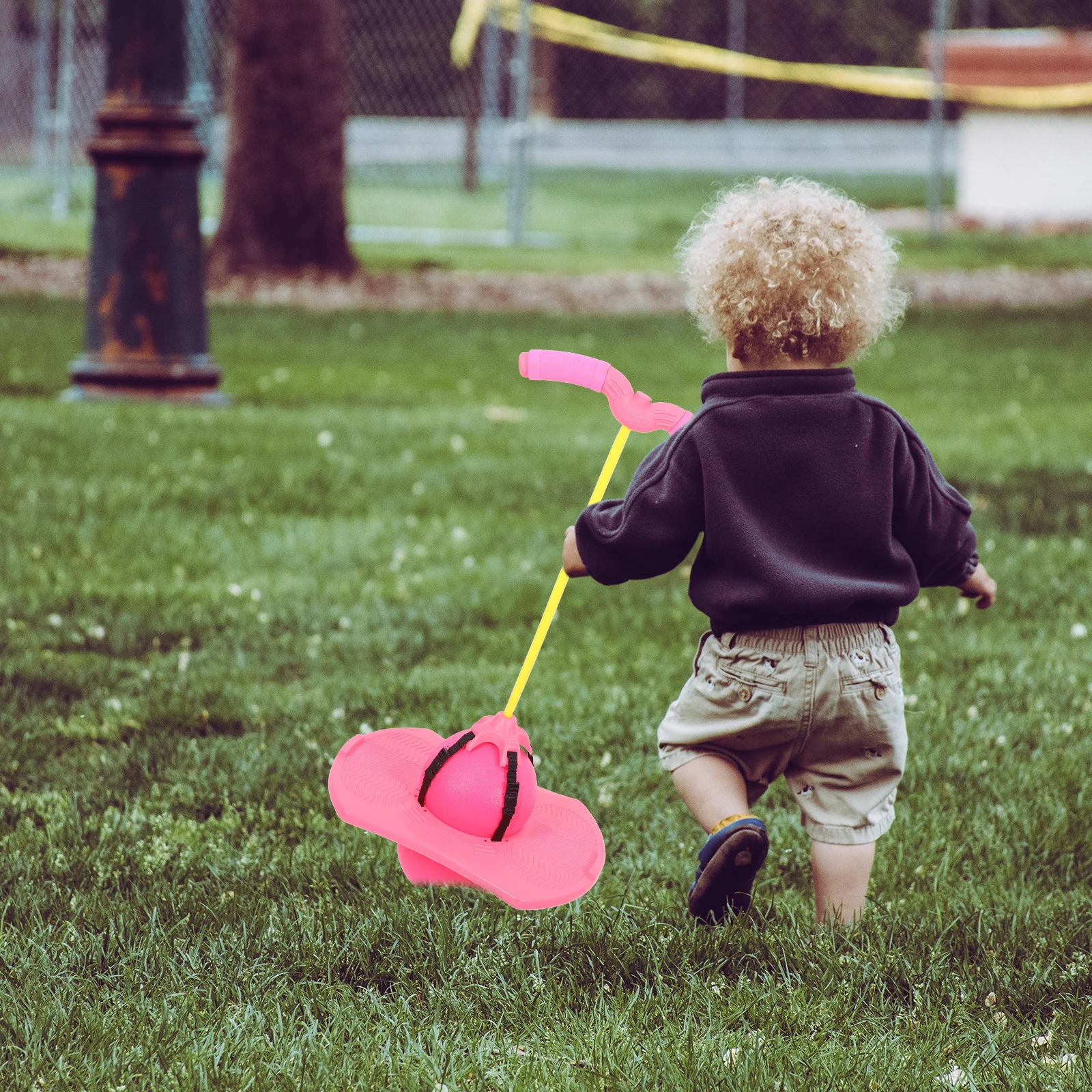 

1Set Jumping Ball Handle Funny Kids Sports Accessory Exercise Ball Outdoor Play Develop Interest Durable Use Yellow Random