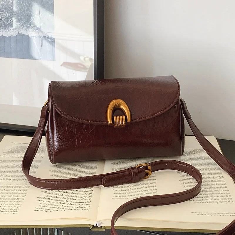 

Women's Minimalist Commuter Armpit Bag - Light Luxury Texture, Versatile Shoulder, Retro Design Handbag & Crossbody