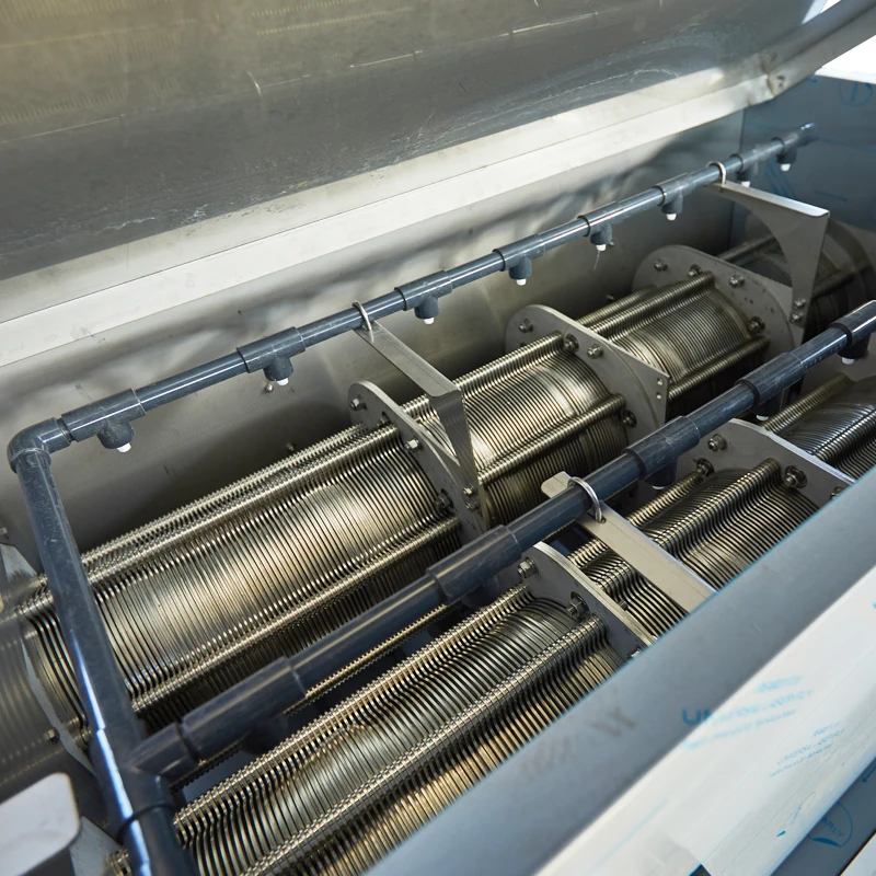 Farm Hospital Sewage Treatment Snail Shell Spiral Sludge Dewatering Machine Multi-Disc Spiral Pressing Technology Pump Motor