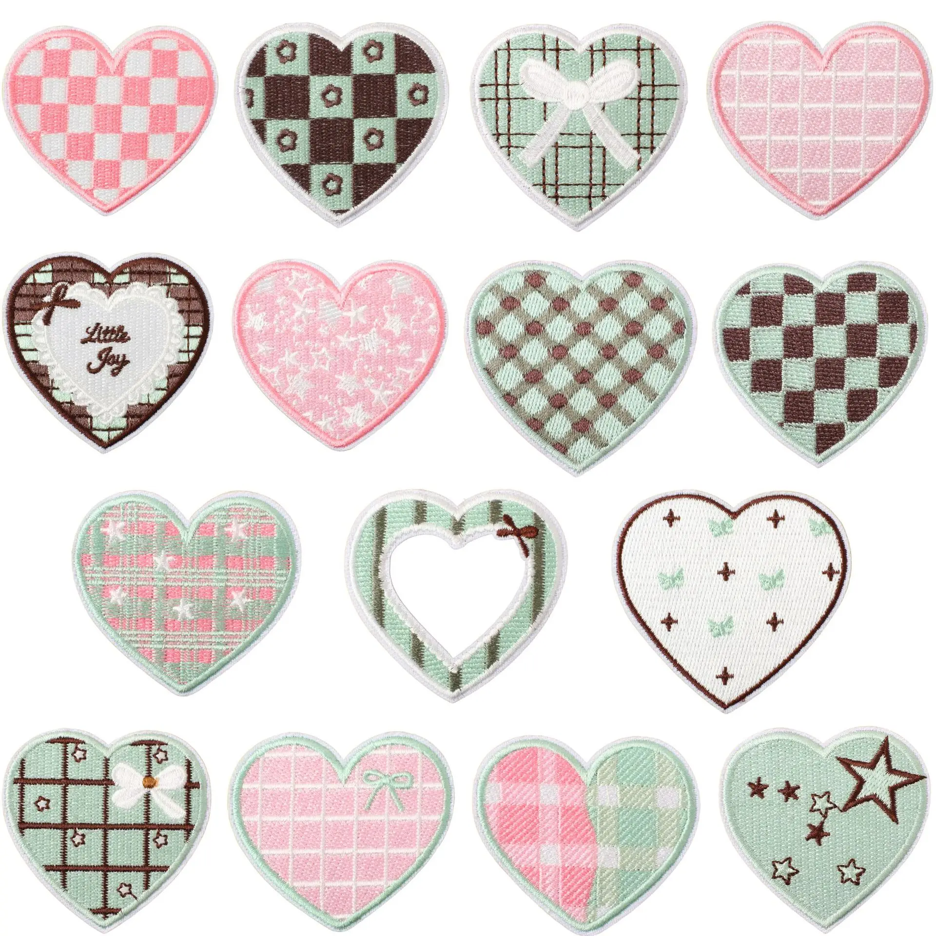 Plaid Heart Shape Embroidered Iron On Patches Clothing Repair Patches Cute Decoration for Clothes Bags Hats Shoes Hole Mend