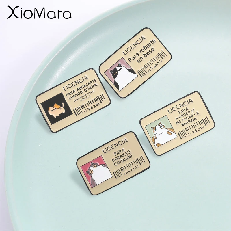 Cute Cartoon Cat License Enamel Pin, Fun Spanish Love Quote Badge, Fashion Accessory, Best Gift for Cat Lovers