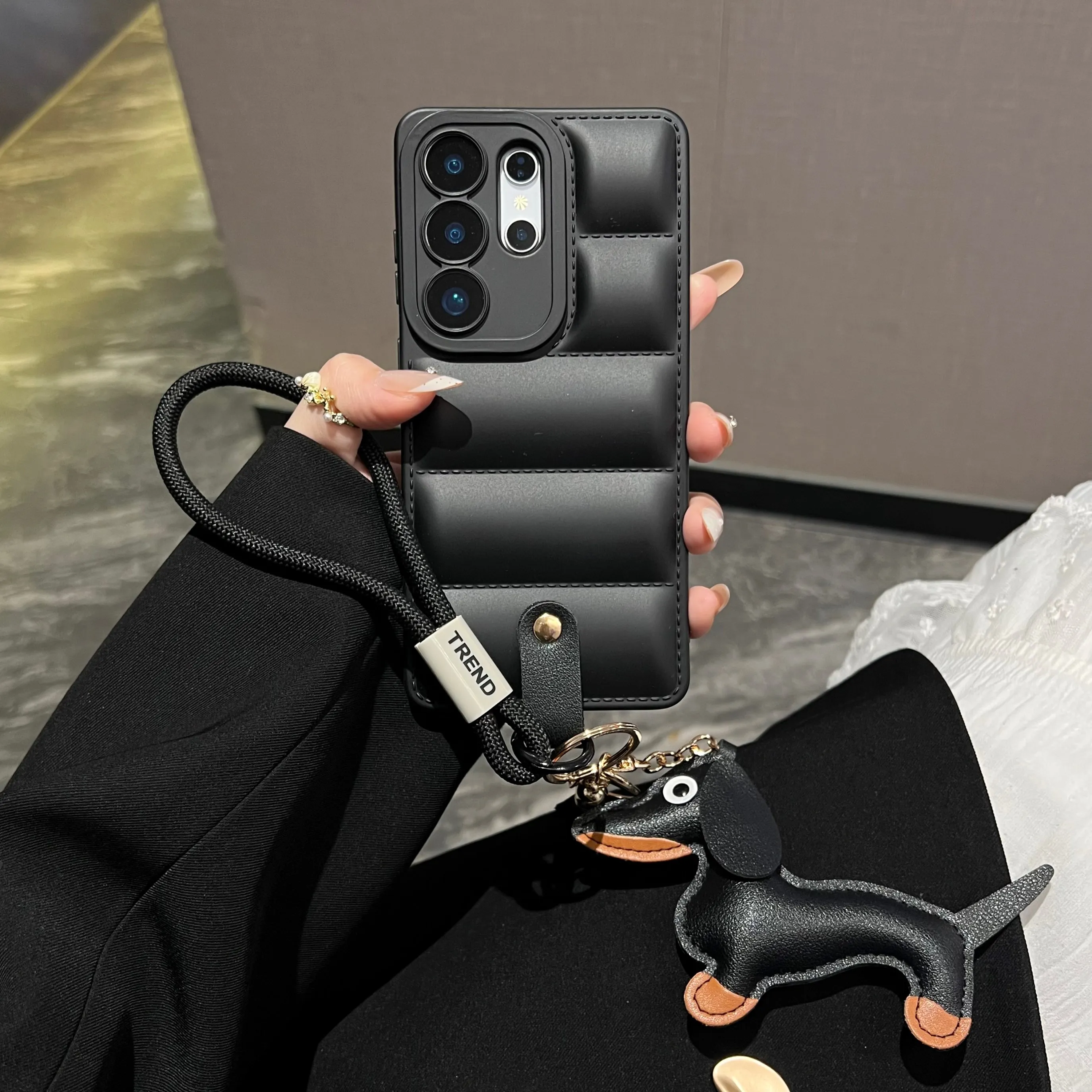 Down Jacket Puffer Phone Case For Samsung Galaxy S26 S25 S24 FE 23 S22 Plus Ultra Dachshund Leather Pendant Wrist Strap Cover