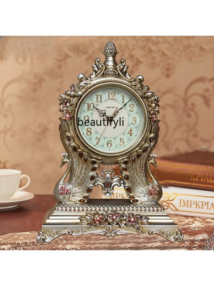 European Entry Lux Peacock Clock Home Living Room Luxury Mute Creative Desktop Sitting Clock Ornament Furnishing