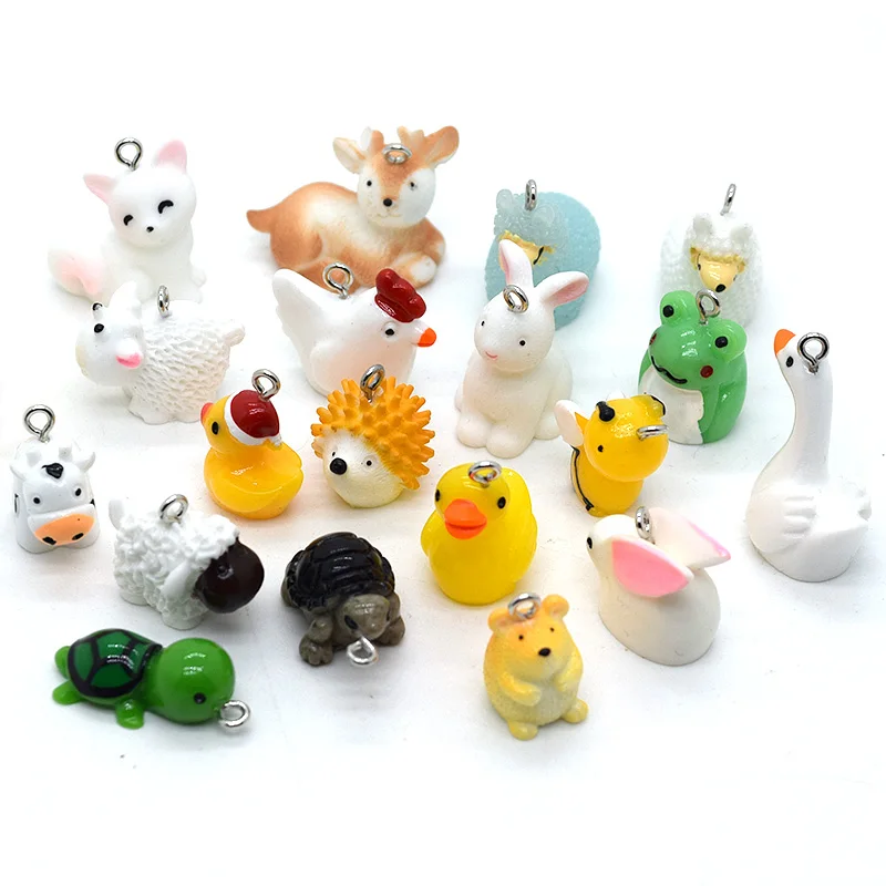 10 ชิ้น/ล็อตน่ารัก 3D สัตว์เรซิ่น Charms เต่าแกะ Bee Hedgehog เป็ดหมูกระต่าย Charm DIY ต่างหูเครื่องประดับทํา