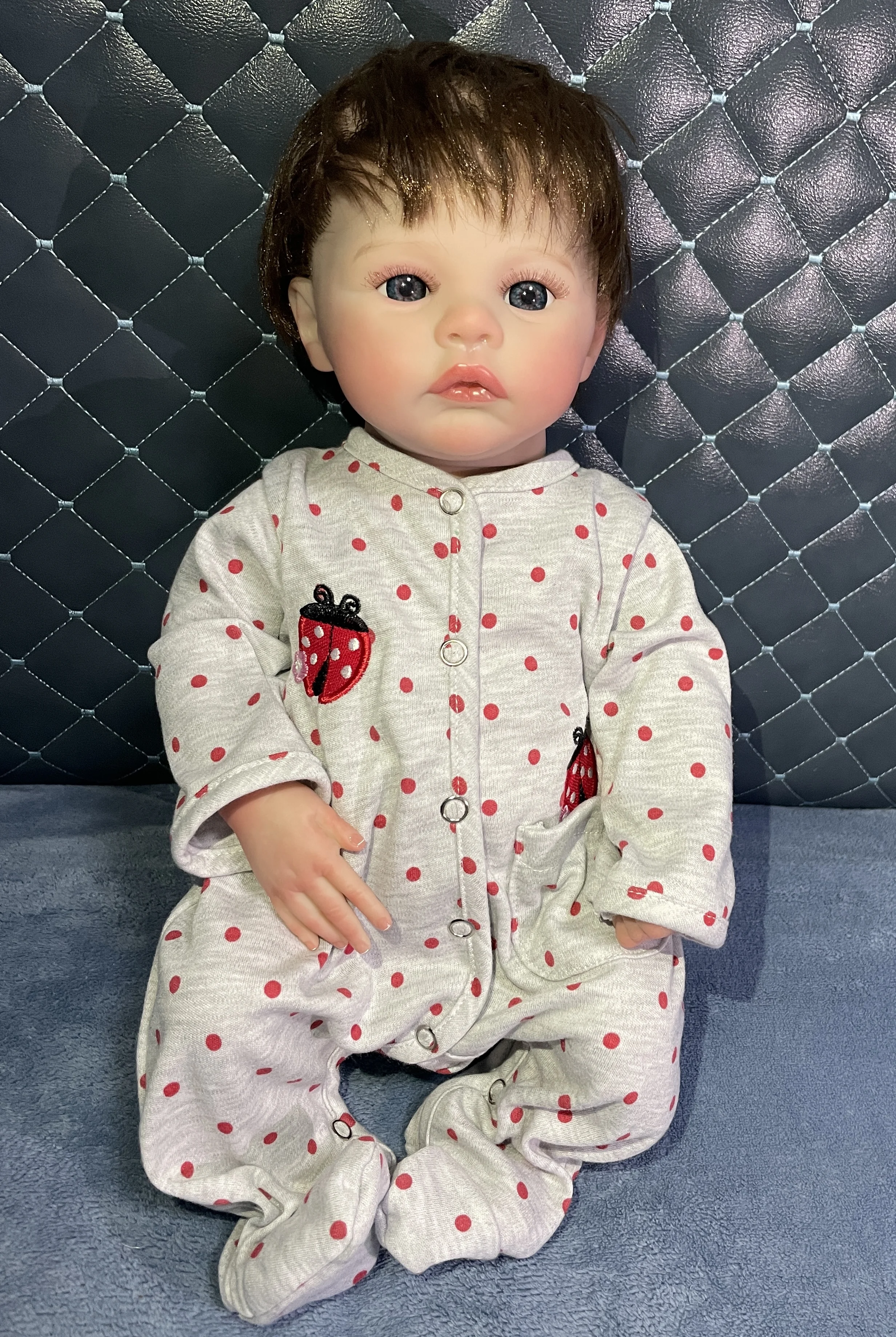 مرج دمية تولد من جديد مقاس 19 بوصة مع جلد ثلاثي الأبعاد مرسومة يدويًا وأوردة واقعية - هدية مثالية لعيد الميلاد والكريسماس للأطفال