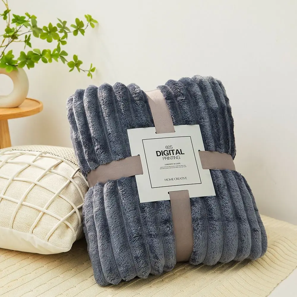 New Double Sided Warm Blanket Skin-Friendly Warm Throw Blanket Breathable Solid Color Conditioning Quilt