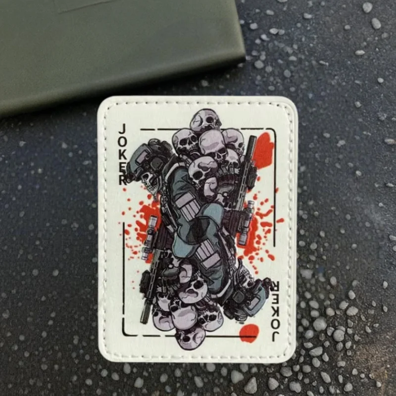 Parche táctico calavera Joker con gancho y bucle insignia ropa - imagen 4
