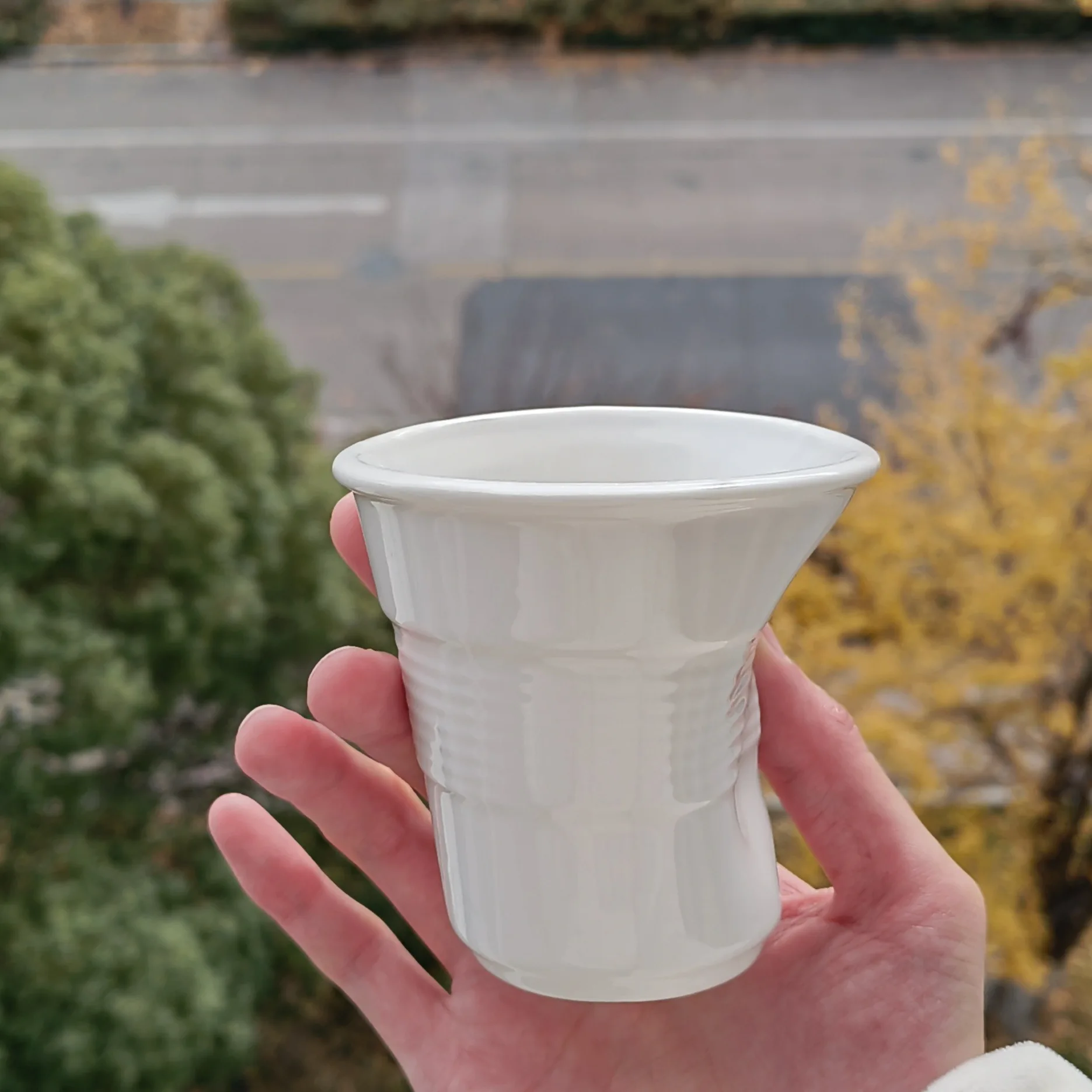 

200ml Nordic irregular Cups Coffee Mug White Ceramic Wrinkle Cup Drinking Coffe Tumbler English Letter