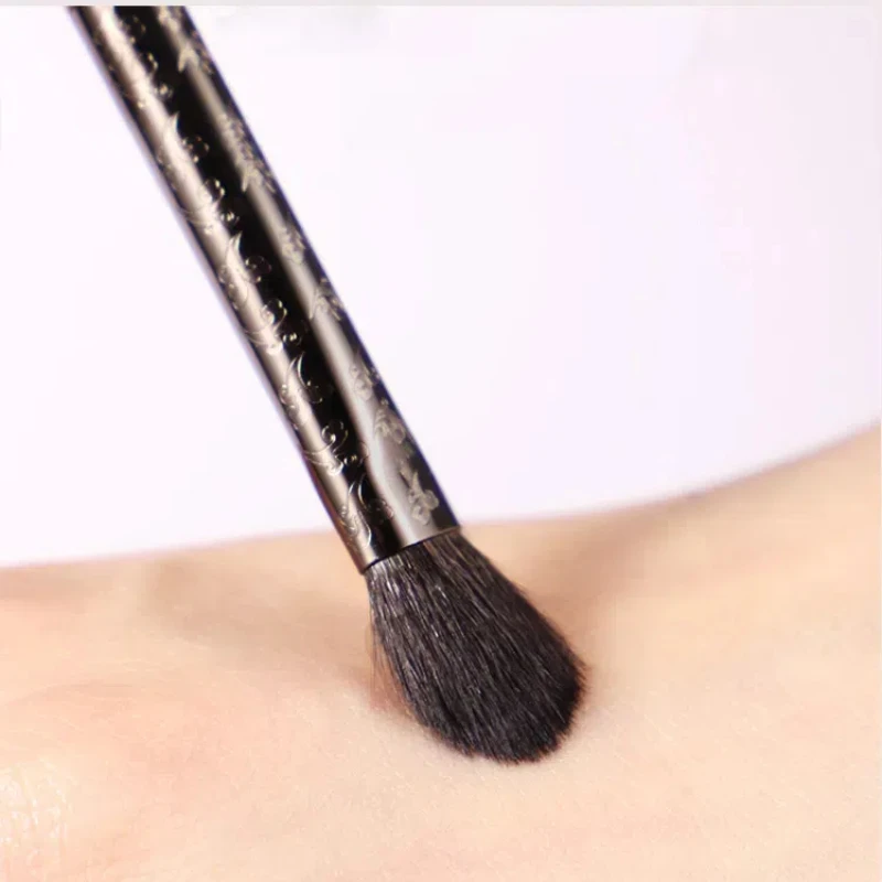 CHICHODO Professional animal hair makeup brush Large eye shadow shader brush Simple beauty tools - goat hair -E243