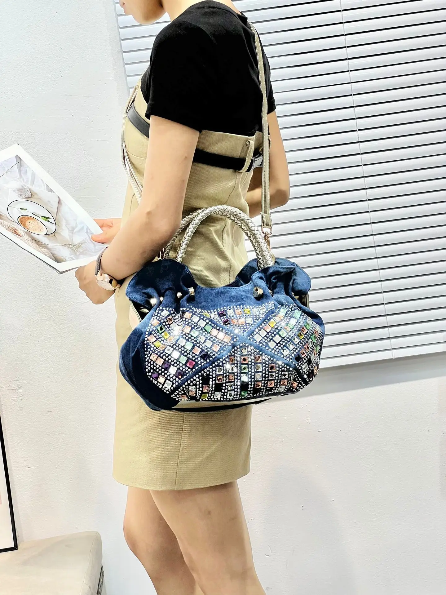 

Fashion Vintage Brand Jeans Bag Denim Designer Shoulder Bag Tote Bucket Cross Body Messenger Diamonds Handbag Purse