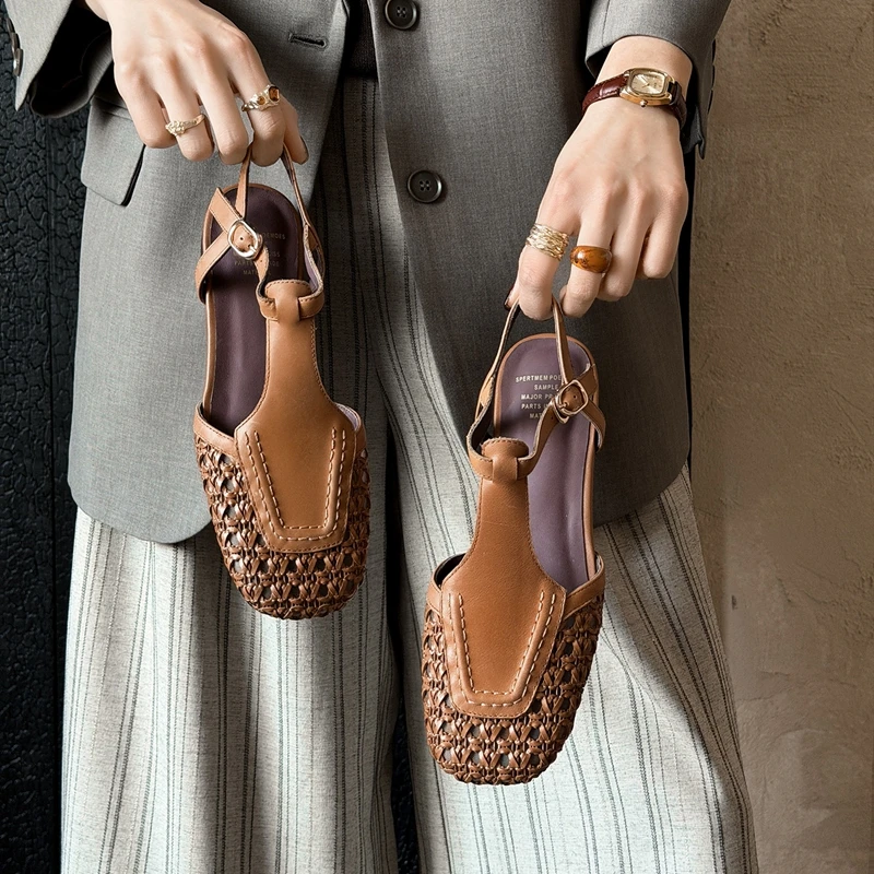 

Women's new leather cowhide square toe retro low heel hollow weave elastic belt buckle Roman sandals fashion sandals
