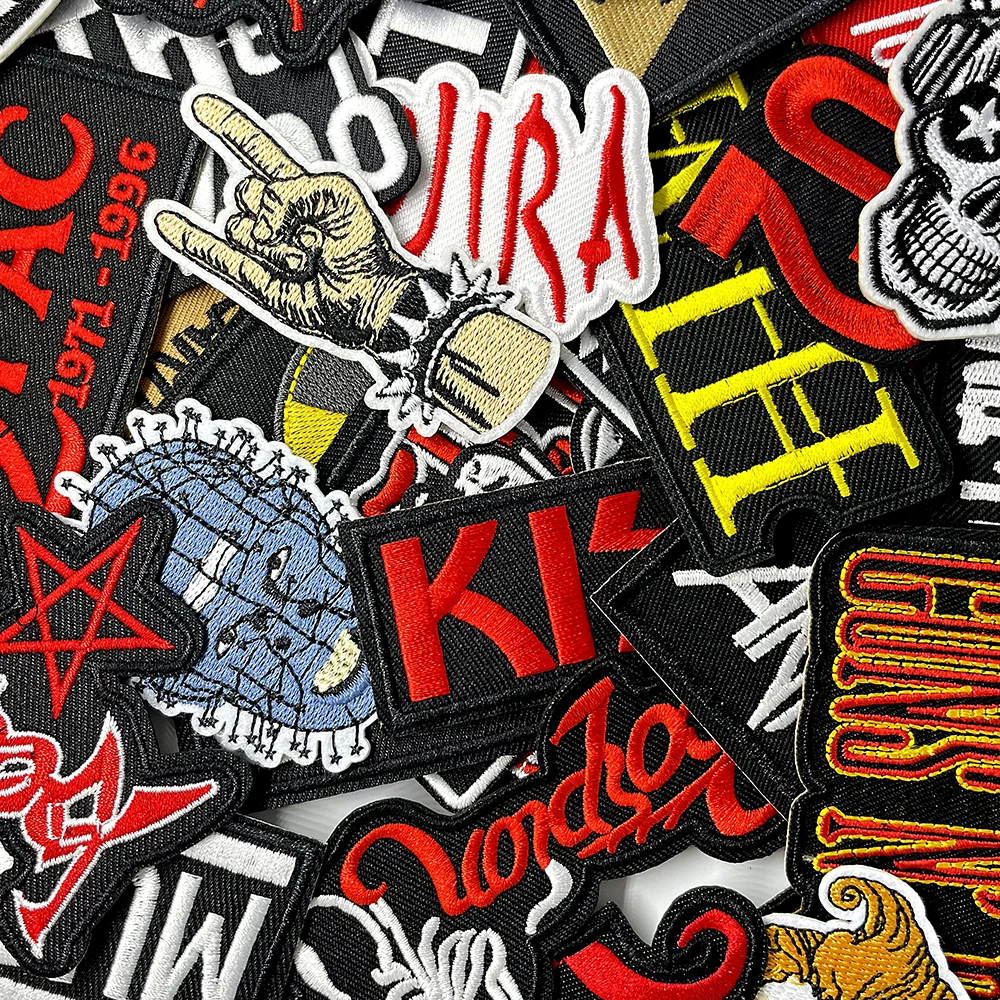 100Pcs Random Mix BAND Iron on Patches for Clothing Embroidery Decorative Cloth Applique Apparel Sewing Supplies Repair ROCK