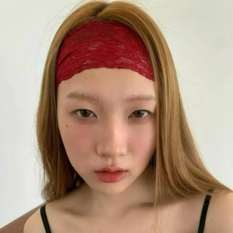 Sweet Wide Lace Hair Band Girls Hollow Lace Elastic Headwrap Hair Accessories Women Fashion Hollow Wide Headwear Hair Hoop