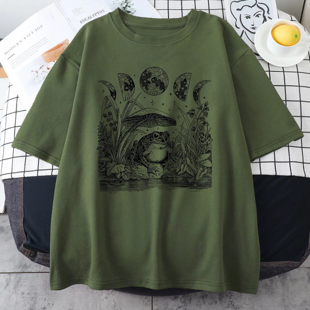 Cute Cottagecore Aesthetic Frog Mushroom Moon Witchy T-Shirt Men Crewneck Cotton Summer O-Neck Tee Clothes Oversize Mens T Shirt