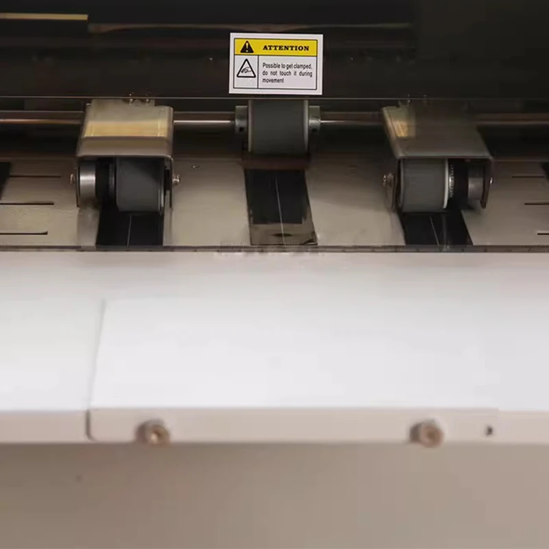 

New Desktop Electric Business Card Cutting Machine Electric Card Cutter Precise Paper Feeding220V Automatic Card Cutting Machine