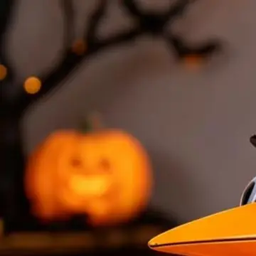 For Halloween Celebration Wrought Iron Crow Modern Minimalist Style Sleek Appearance Semi-mechanical Technique