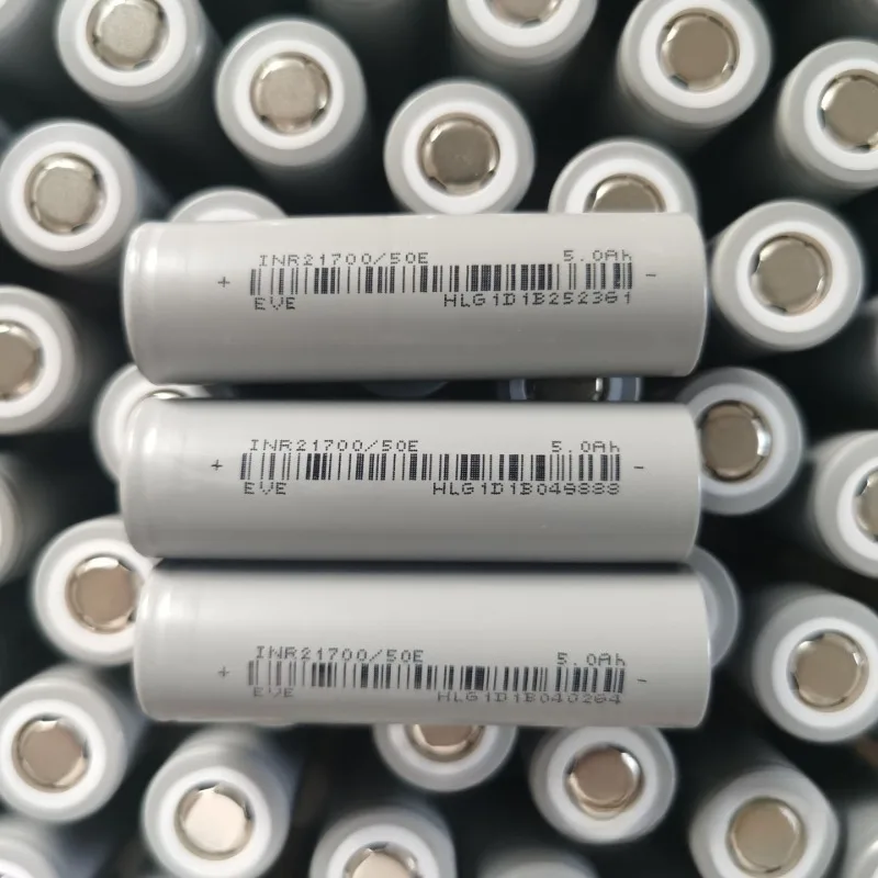 21700 Lithium Battery 5000mAh 5C Power Electric Vehicle Strong Light Flashlight Electric Tool Lithium Endurance Battery Pack
