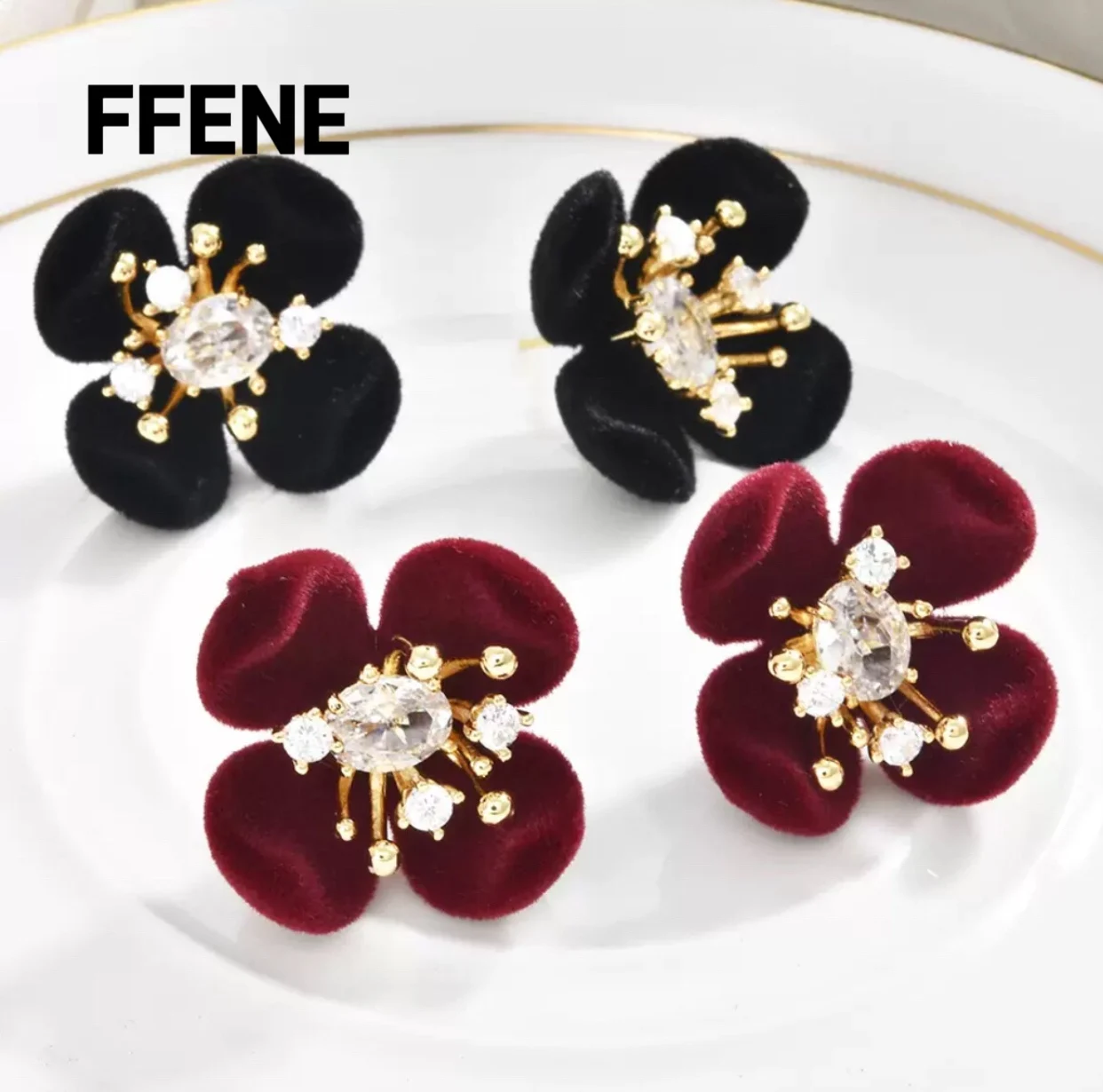

[Sweet] 2025 Autumn and Winter New Retro Wine Red Velvet Floral Earrings Super Shiny Zirconium Plated Unique Design Elegant