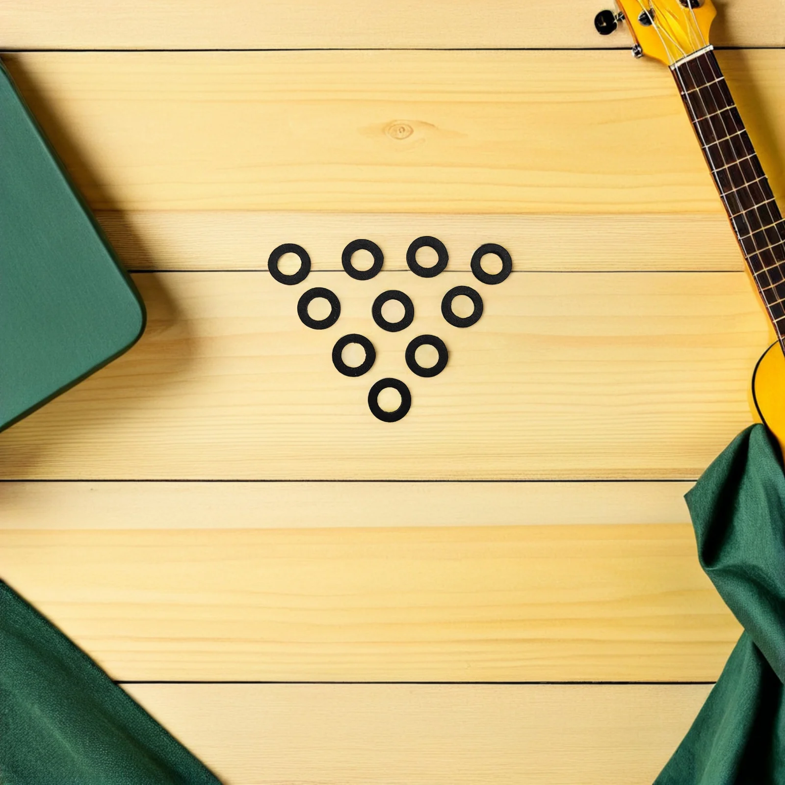 

30Pcs Trumpet Felt Pads Valve Cushions Classic Black Felt Replacement Valve Washer for Trumpet Trombone Cornet Instrument