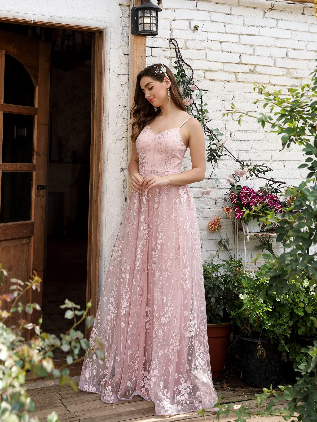 Vestido de noche con tirantes y cuello en V para mujer, bordado de malla, Espalda descubierta, elegante, fiesta de graduación, dama de honor