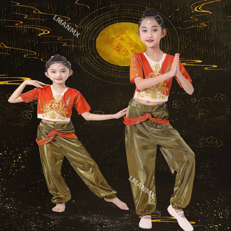 Chinese style children's street dance and jazz dance performance costume