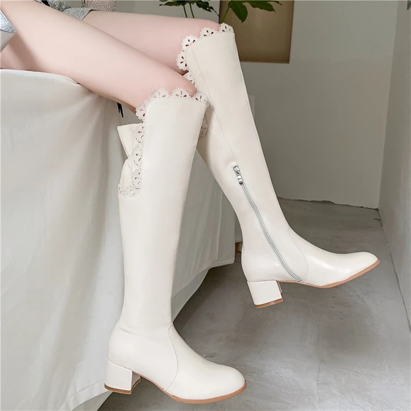

Genuine Leather Lace Flower Hollow Out Knee High Women Boots Square Heels Solid Color Zipper Fashion Elegant Sexy Female Shoes