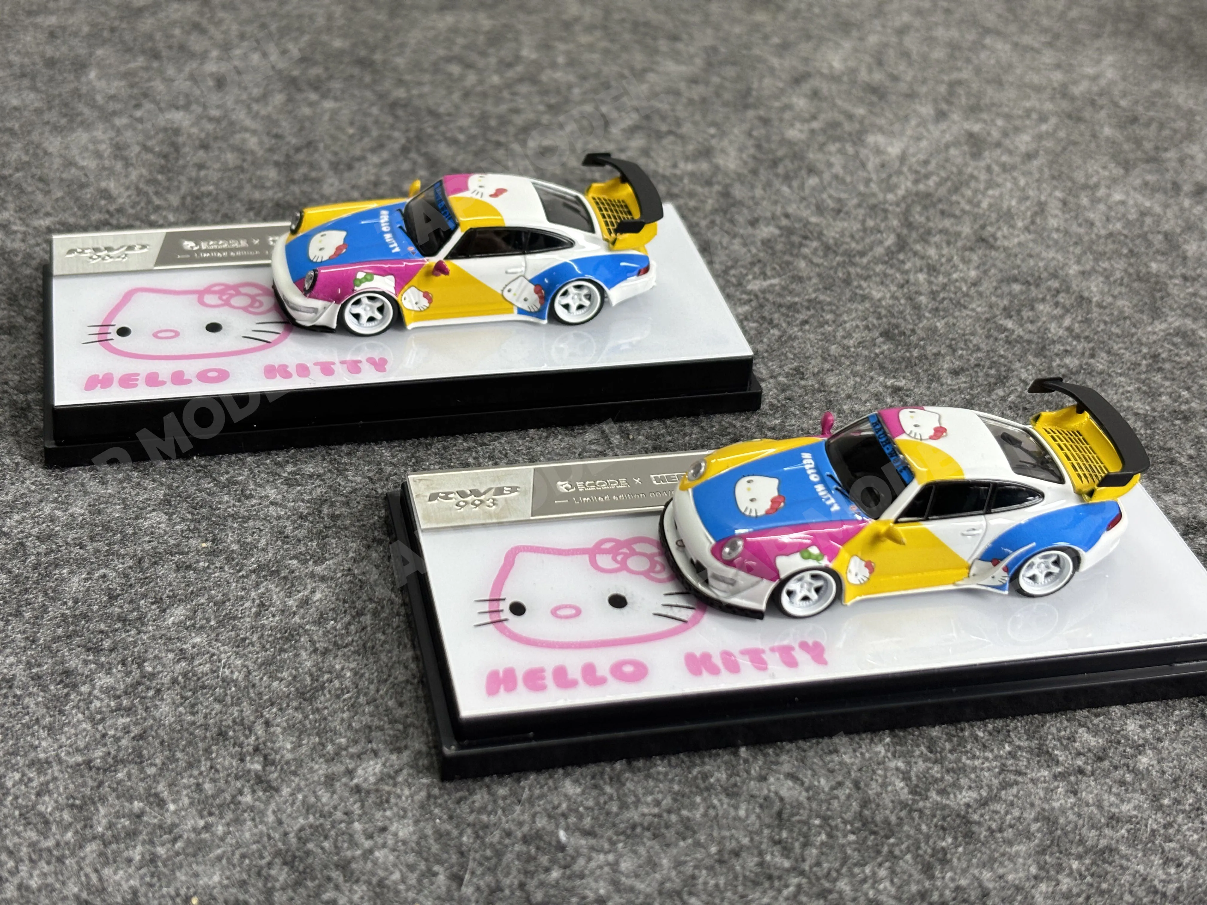 

Декод 1:64 Porsche RWB964 helloKitty Cat, имитация модели автомобиля из сплава, коллекция орнаментов