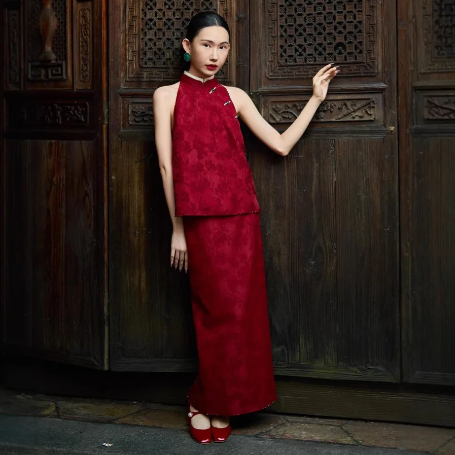 

Bridal Gown Dress Suit Female 2026 New French Entry Sense Chinese Style Halter Top Two-Piece Overskirt