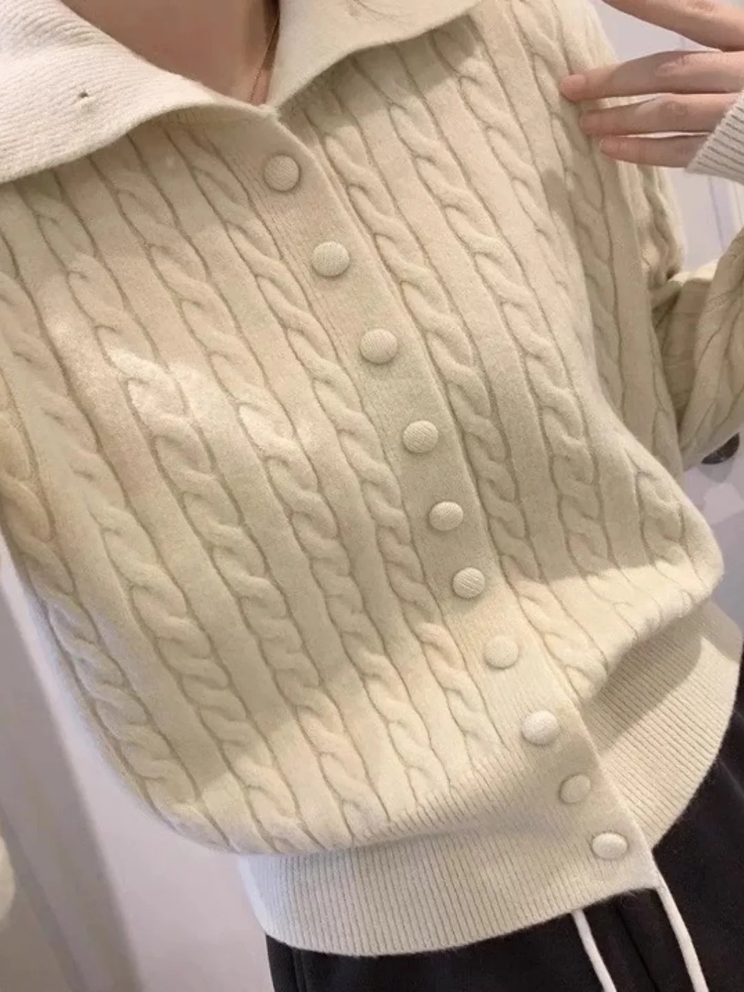 Trendy Loose Women's Knitted Sweater Spring Autumn 2026 High Quality Unique Beautiful Slimming Fashionable Top Korean Style