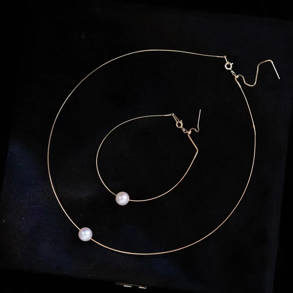 

AAAA+++Huge 10-11mm Round Japan akoya white pearl plated opening elastic bracelet Adjustable collar, hand loop, gold silver