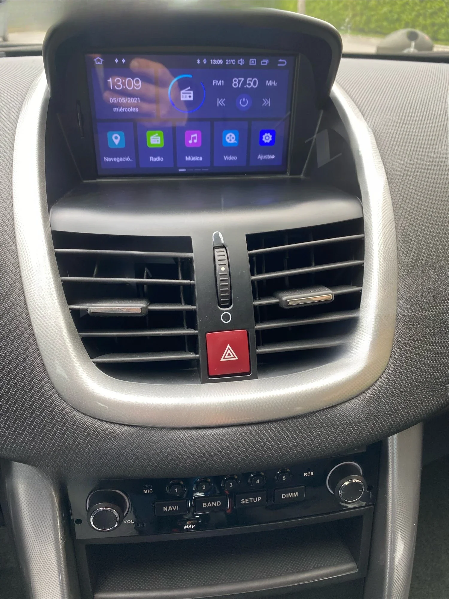 

PX6 4G+64G Android 10.0 Car DVD Stereo Multimedia For Peugeot 207 2008-2014 Radio GPS Navi Audio Video Stereo